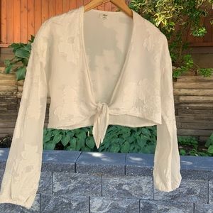 Aritzia Wilfred Floral Jacquard Tie Front Top